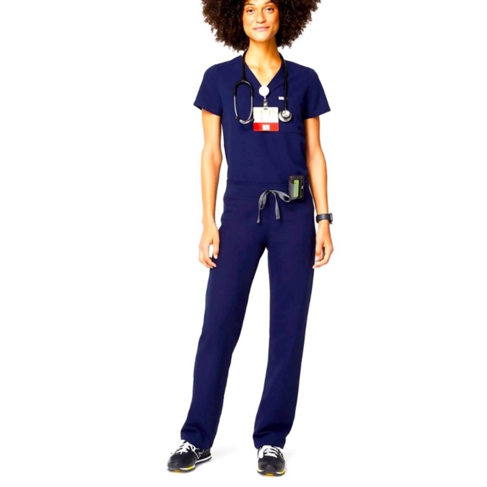 Figs scrub set.  Size Large.  Technical collection